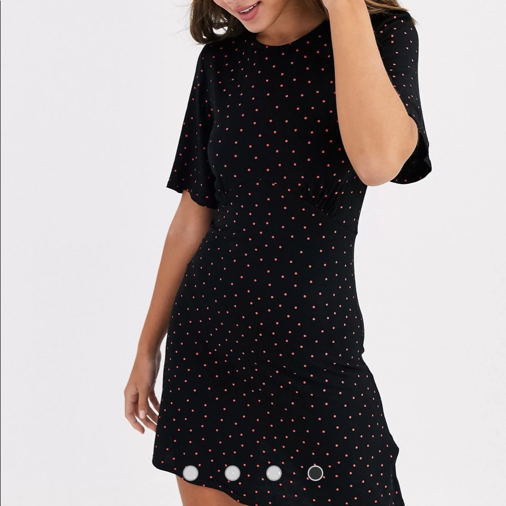 NEW LOOK Short Sleeve Tie Waist Mini Dress in Red Polka Dot US14